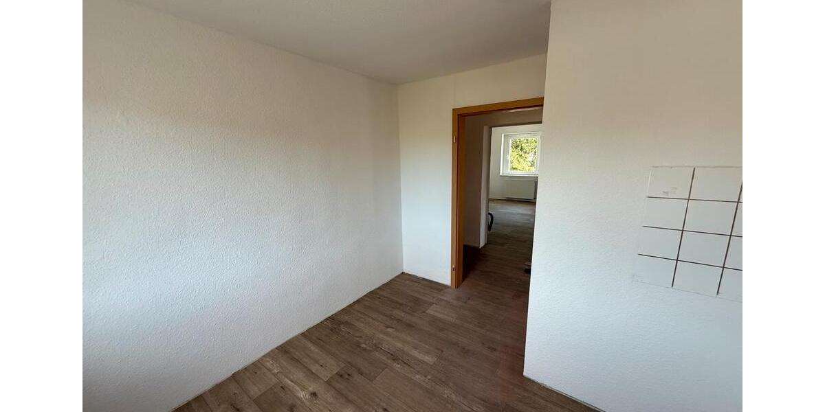 Etagenwohnung Bleicherode - 3 Zimmer, 60 m&sup2;, 330&euro; | Angebot:25843836