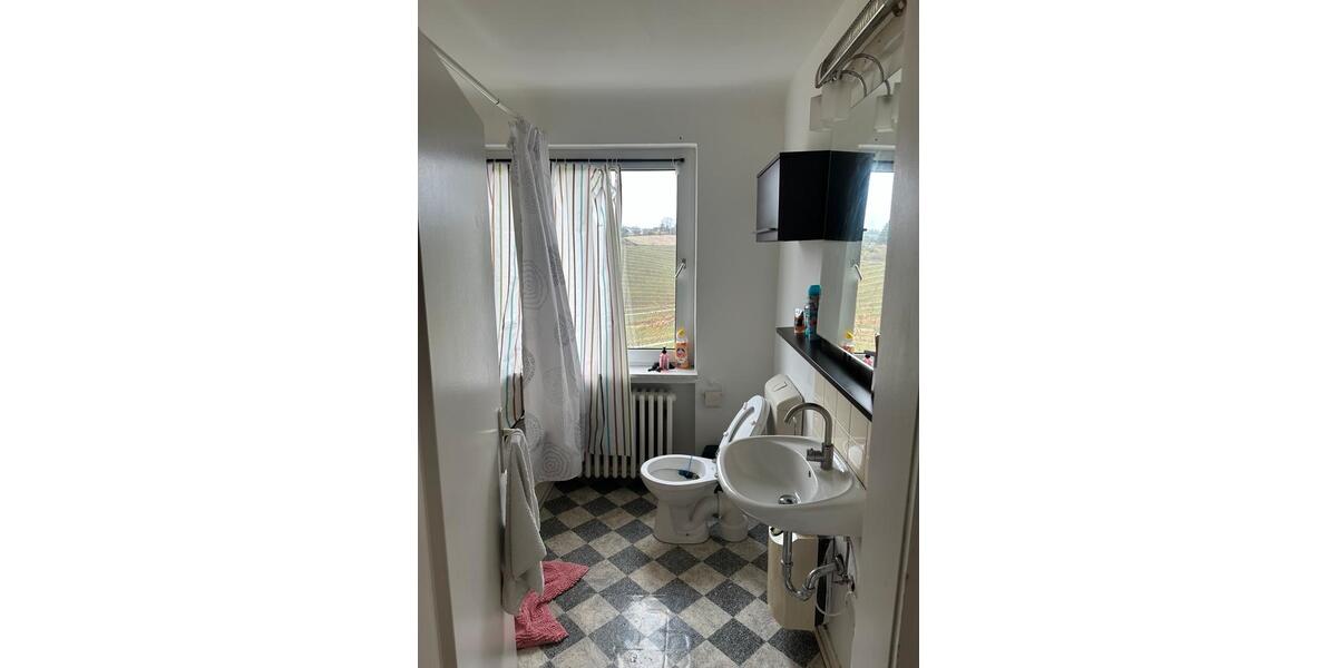 Etagenwohnung Trier Kürenz - 2 Zimmer, 60 m&sup2;, 560&euro; | Angebot:25647046