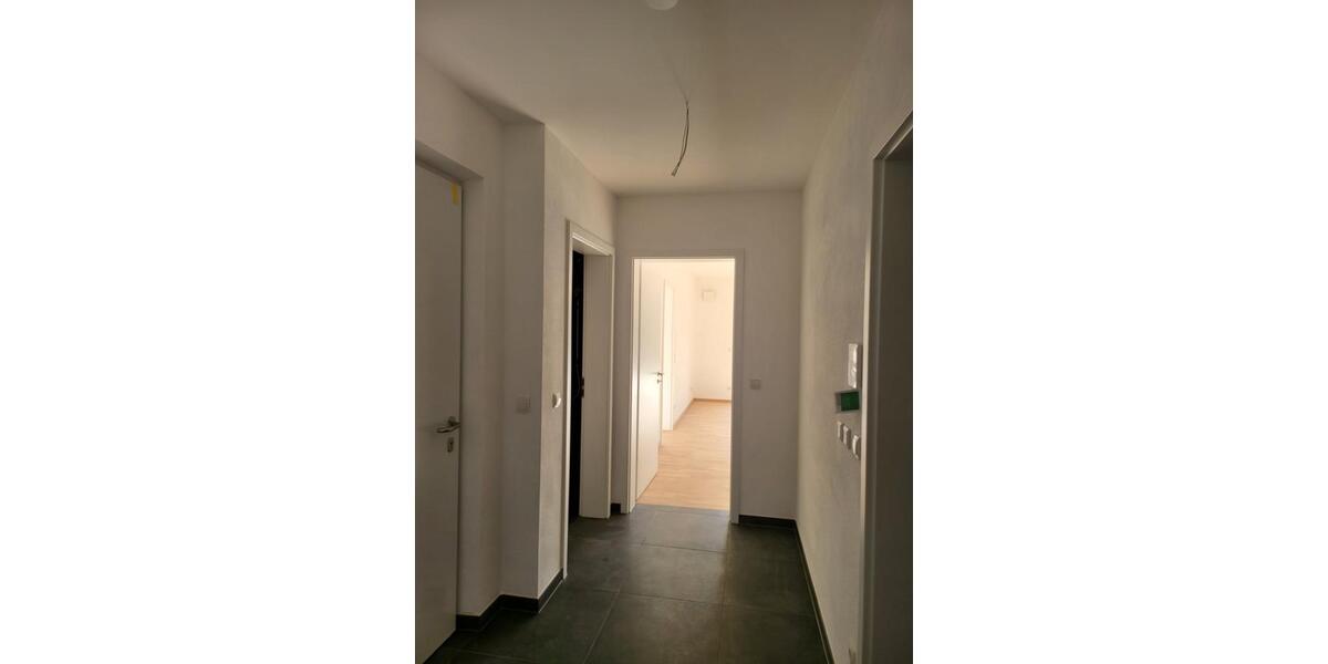 Etagenwohnung Triftern - 3 Zimmer, 80 m&sup2;, 880&euro; | Angebot:24838275