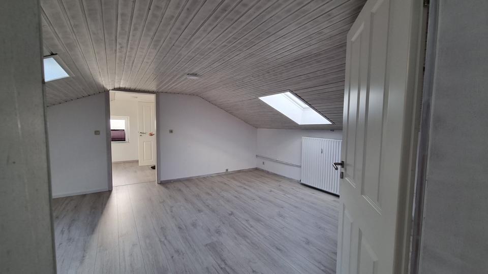 Dachgeschoßwohnung Tarp - 2 Zimmer, 68 m&sup2;, 650&euro; | Angebot:24716960