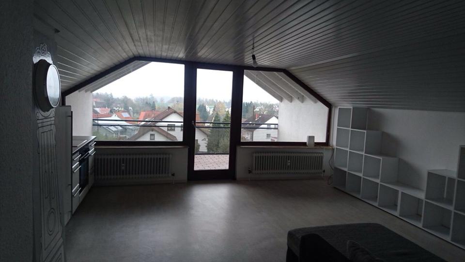 Dachgeschoßwohnung Rottweil - 2 Zimmer, 40 m&sup2;, 460&euro; | Angebot:26368795
