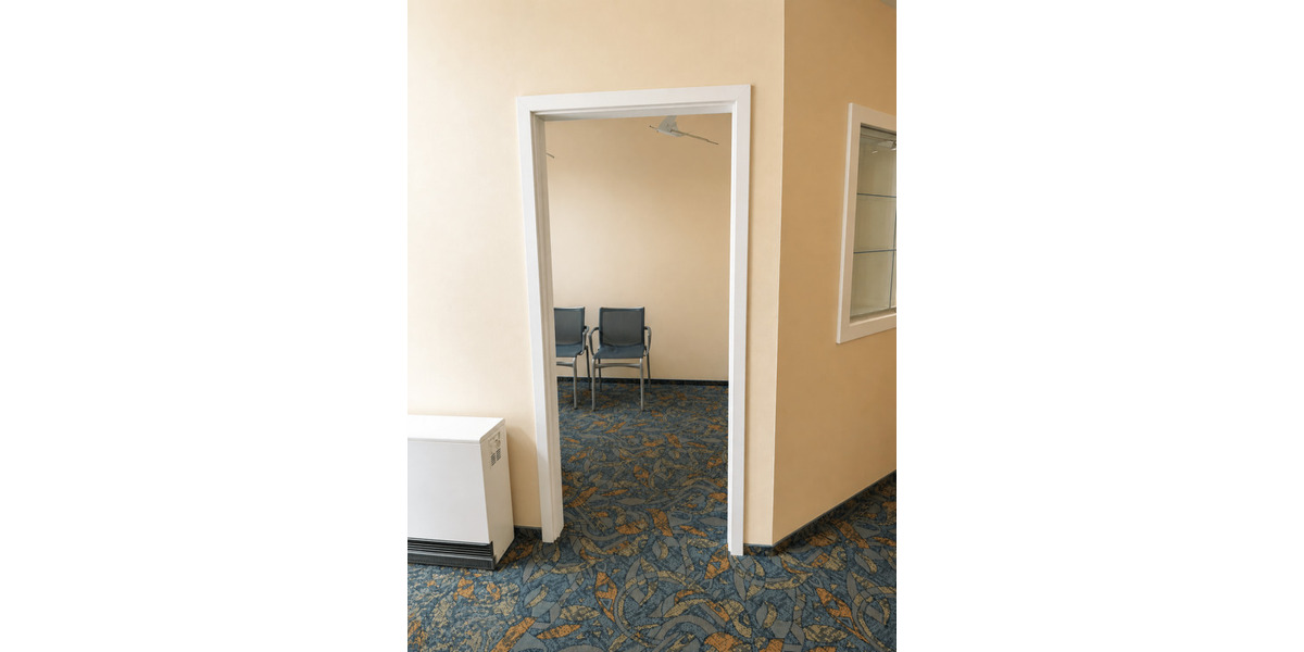 Gewerbeobjekt Bad Langensalza Ufhoven - 9 Zimmer, 133 m&sup2;, 1.200&euro; | Angebot:26657173
