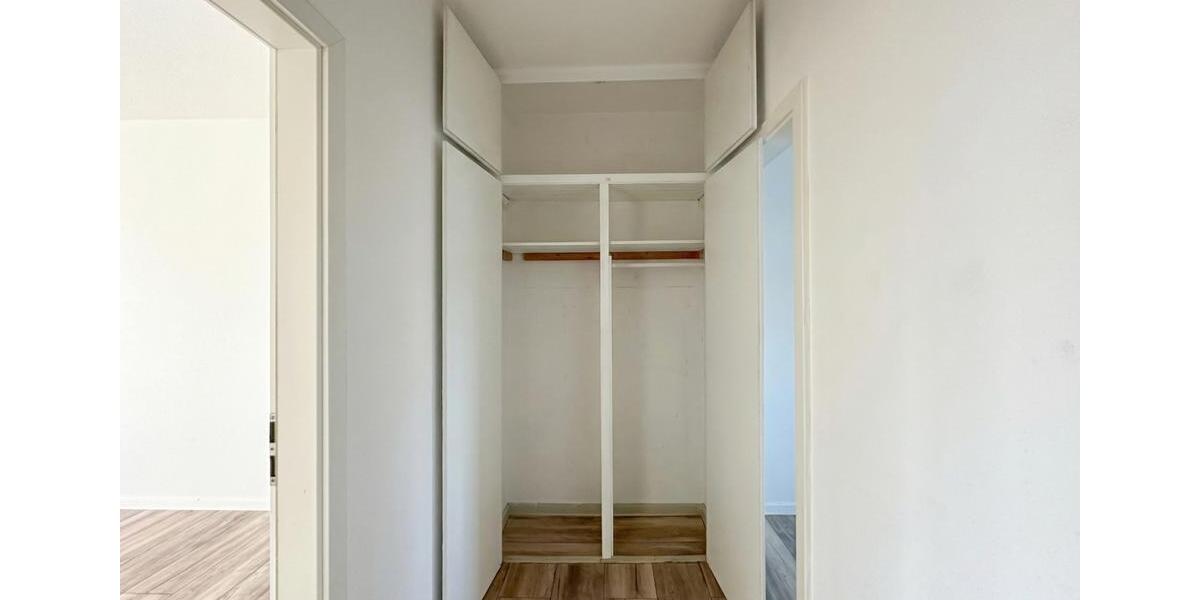 Erdgeschoßwohnung Neubrandenburg Datzeberg - 2 Zimmer, 51 m&sup2;, 360&euro; | Angebot:24678084