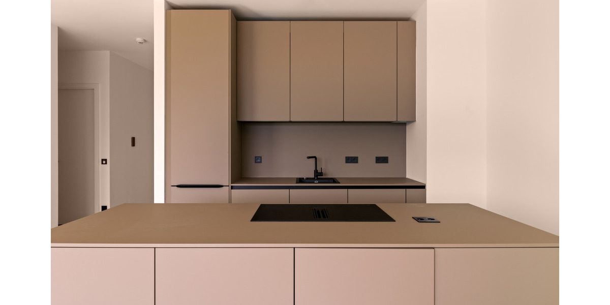 Etagenwohnung Frankfurt am Main Ostend - 3 Zimmer, 121 m&sup2;, 4.000&euro; | Angebot:24991551