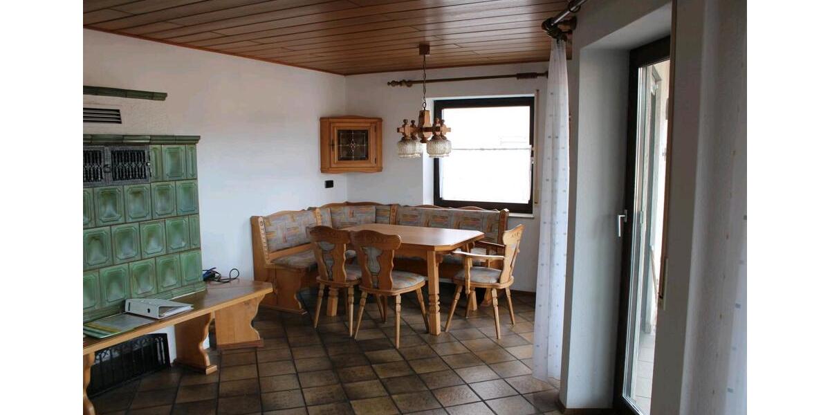 Wohnen auf Zeit Blaustein - 3 Zimmer, 164 m&sup2;, 2.150&euro; | Angebot:24856882