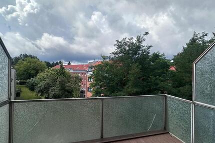 Wohnung Lübeck Sankt Jürgen - 3 Zimmer, 80 m&sup2;, 1.450&euro; | Angebot:26456424