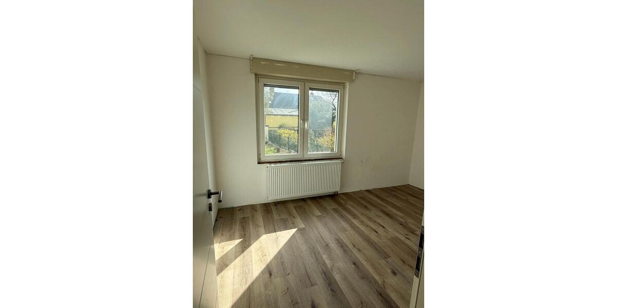 Erdgeschoßwohnung Holzwickede - 3 Zimmer, 71 m&sup2;, 670&euro; | Angebot:25992988
