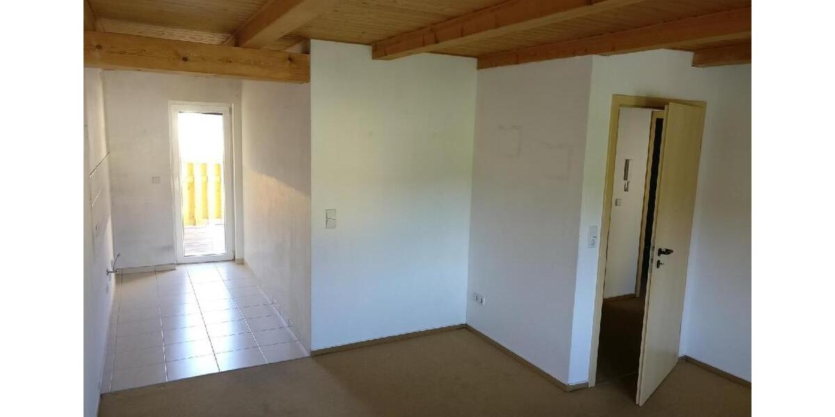 Etagenwohnung Eisleben (Lutherstadt) - 2 Zimmer, 47 m&sup2;, 310&euro; | Angebot:24802866