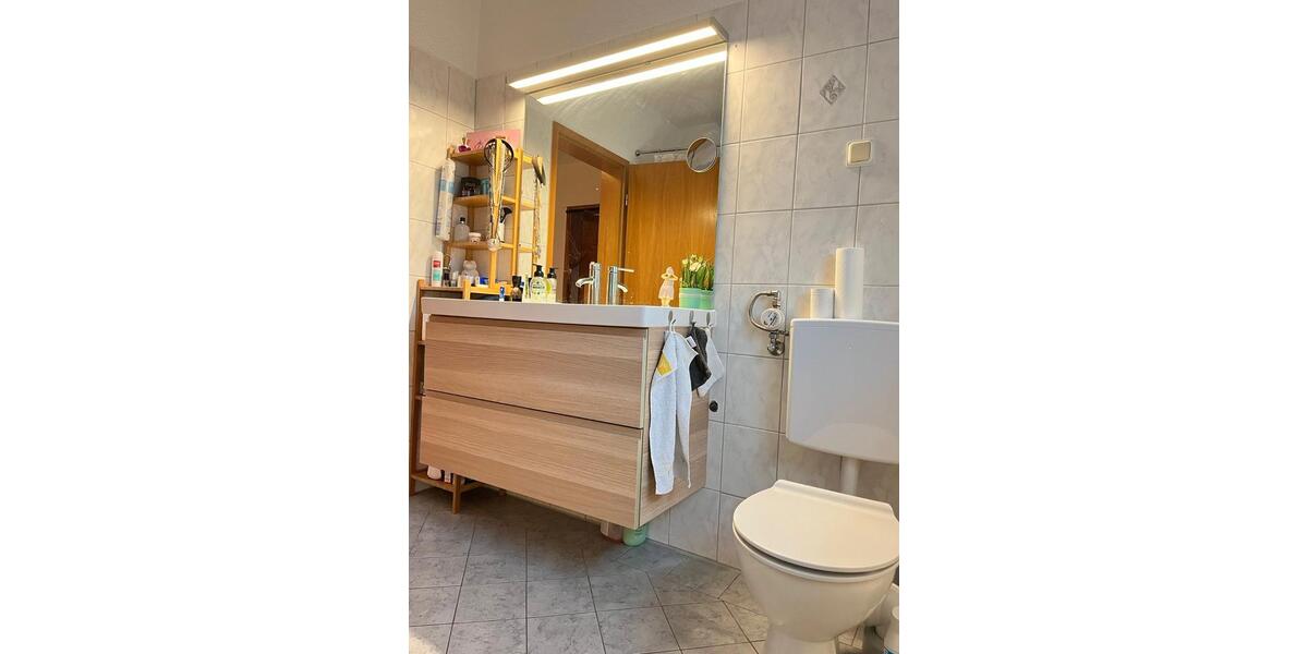 Etagenwohnung Alsfeld - 3 Zimmer, 80 m&sup2;, 700&euro; | Angebot:26674949