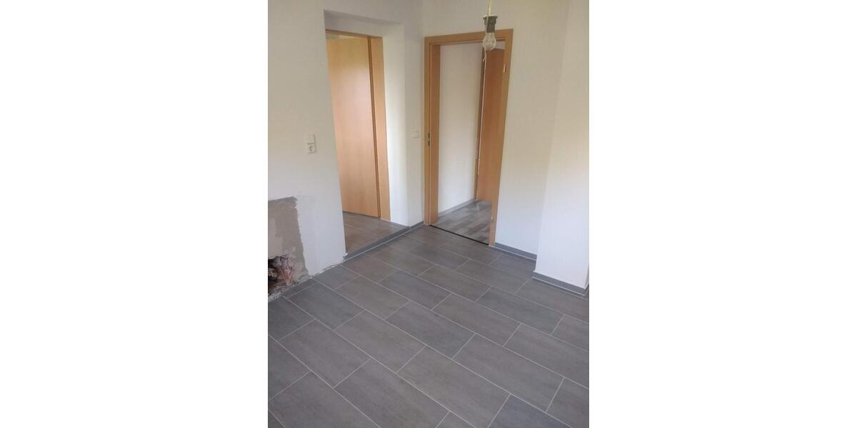 Dachgeschoßwohnung Brand-Erbisdorf Erbisdorf - 4 Zimmer, 69 m&sup2;, 380&euro; | Angebot:26688575