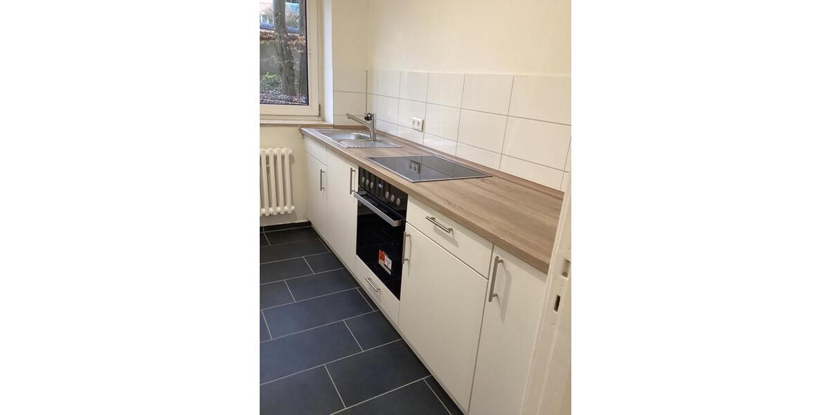 Dachgeschoßwohnung Kiel Gaarden-Ost - 2 Zimmer, 61 m&sup2;, 545&euro; | Angebot:24802742