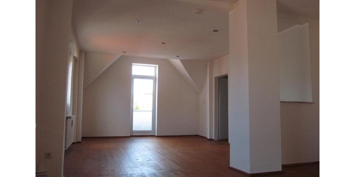 Etagenwohnung Preetz - 3 Zimmer, 96 m&sup2;, 938&euro; | Angebot:26517794