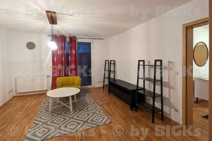 BIGKs: Suhl-Leninring: FREIE AUSSICHT - 3 Raum Wohnung Suhl,sep.Küche,Dusch-Wannenbad, Balkon (-;) 3 zimmer