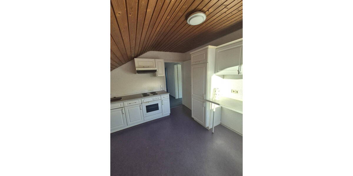 Etagenwohnung Eberdingen Nussdorf - 3 Zimmer, 85 m&sup2;, 750&euro; | Angebot:26740900