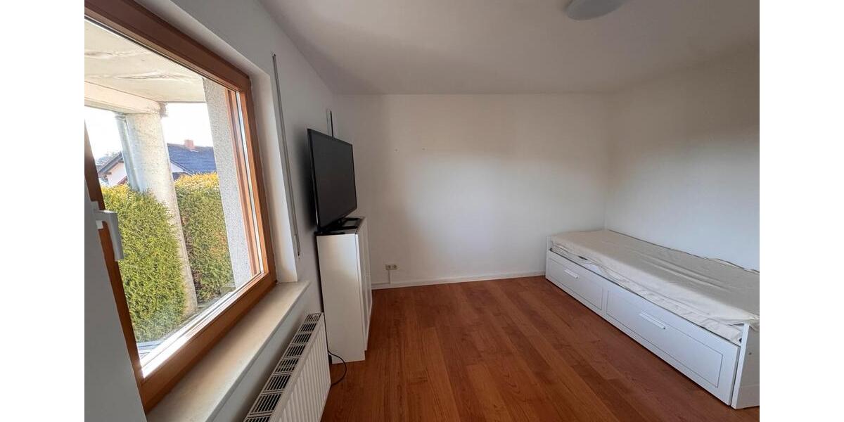 Etagenwohnung Mehren - 3 Zimmer, 38 m&sup2;, 530&euro; | Angebot:25868750