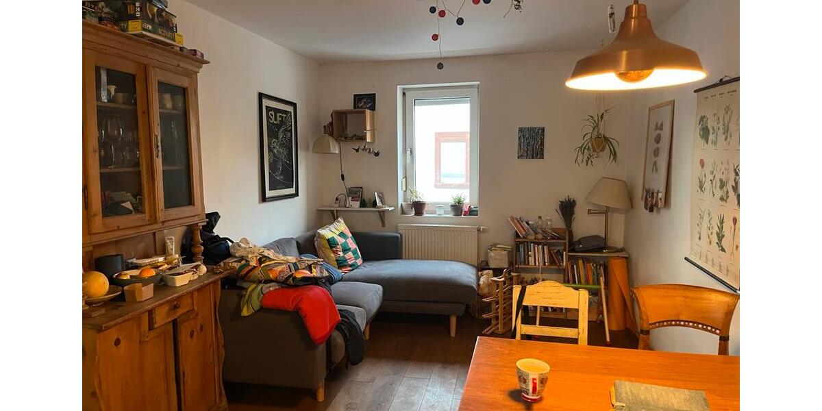 Einfamilienhaus Frankfurt am Main Nord-Ost - 2 Zimmer, 90 m&sup2;, 1.400&euro; | Angebot:24707528