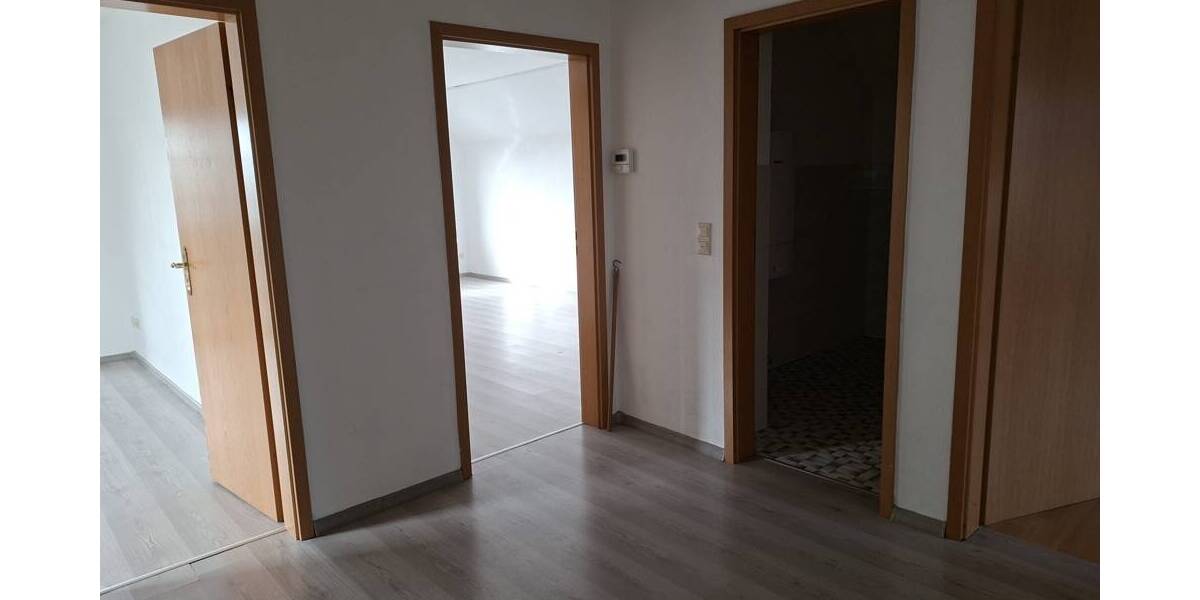 Etagenwohnung Schortens Ostiem - 3 Zimmer, 90 m&sup2;, 690&euro; | Angebot:26036650
