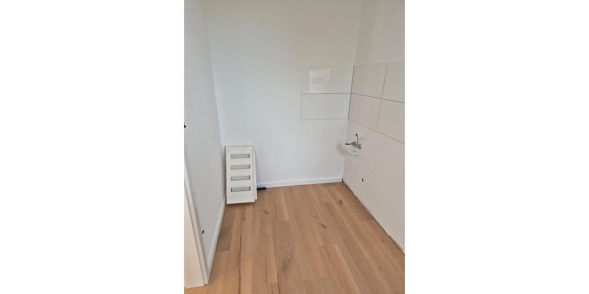 Etagenwohnung Leverkusen Opladen - 1 Zimmer, 33 m&sup2;, 700&euro; | Angebot:25903112