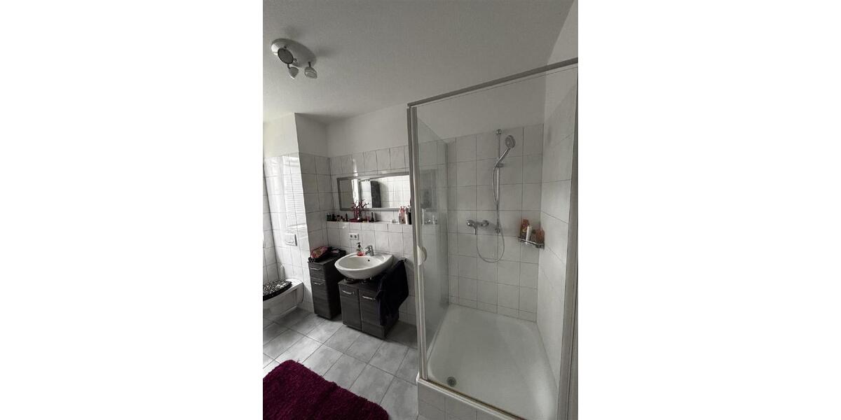Etagenwohnung Radolfzell am Bodensee - 3 Zimmer, 90 m&sup2;, 1.060&euro; | Angebot:26545745