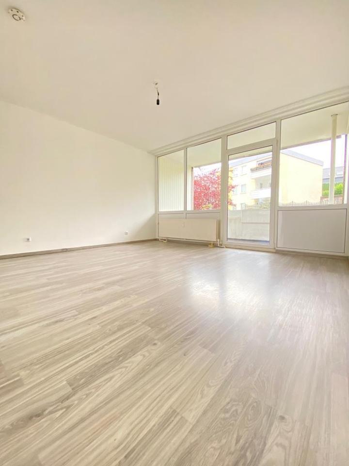 *** FAMILIEN AUFGEPASST *** Sehr helle 3-Zimmer-Wohnung im EG mit Balkon *** LÜD-Kalve *** zimmer
