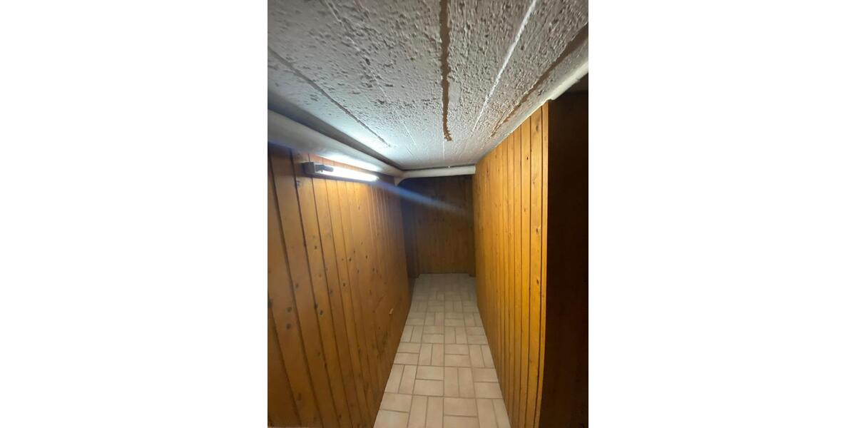 Doppelhaushälfte Tönisvorst - 6 Zimmer, 130 m&sup2;, 1.500&euro; | Angebot:24422777