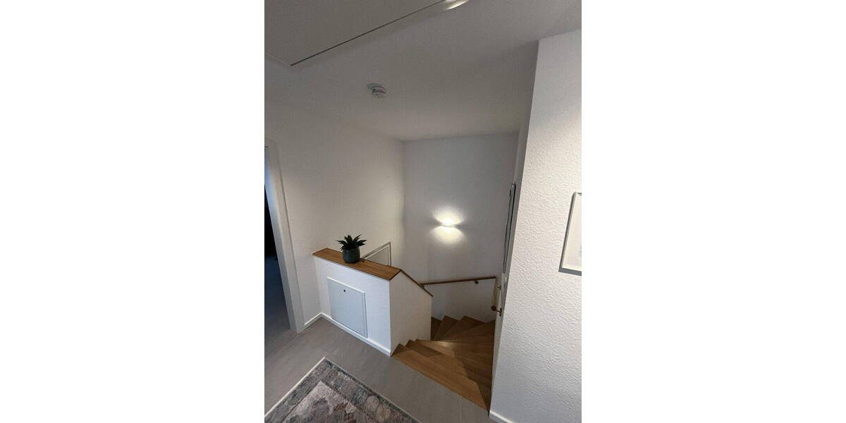 Doppelhaushälfte Detmold Hiddesen - 4 Zimmer, 128 m&sup2;, 1.892&euro; | Angebot:26765364