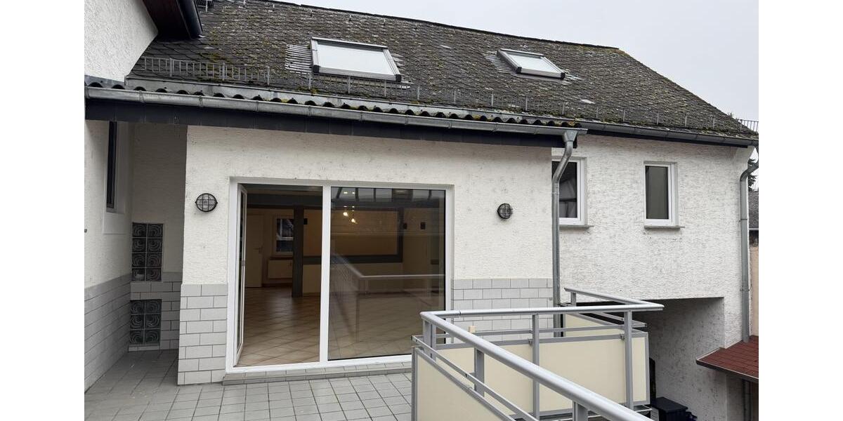 Etagenwohnung Hünfelden - 3 Zimmer, 83 m&sup2;, 750&euro; | Angebot:21727472