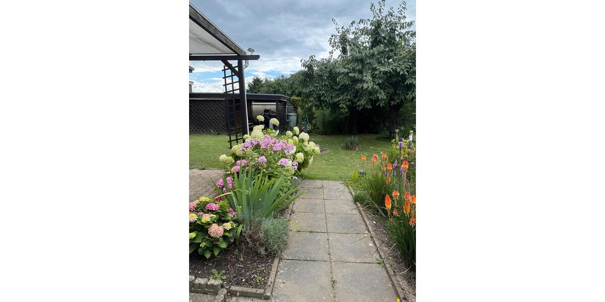 Wohnen auf Zeit Schwerin Friedrichsthal - 5 Zimmer, 185 m&sup2;, 40&euro; | Angebot:14040298