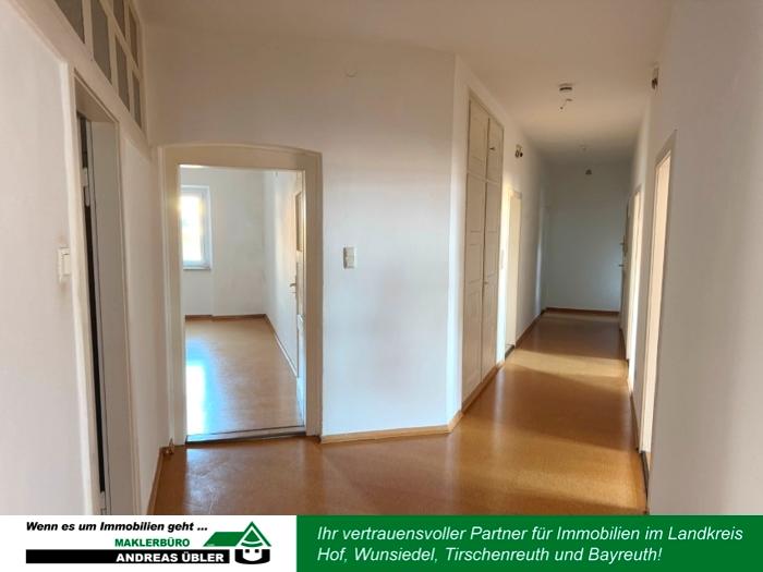 Etagenwohnung Wunsiedel - 4 Zimmer, 110 m&sup2;, 600&euro; | Angebot:18918737