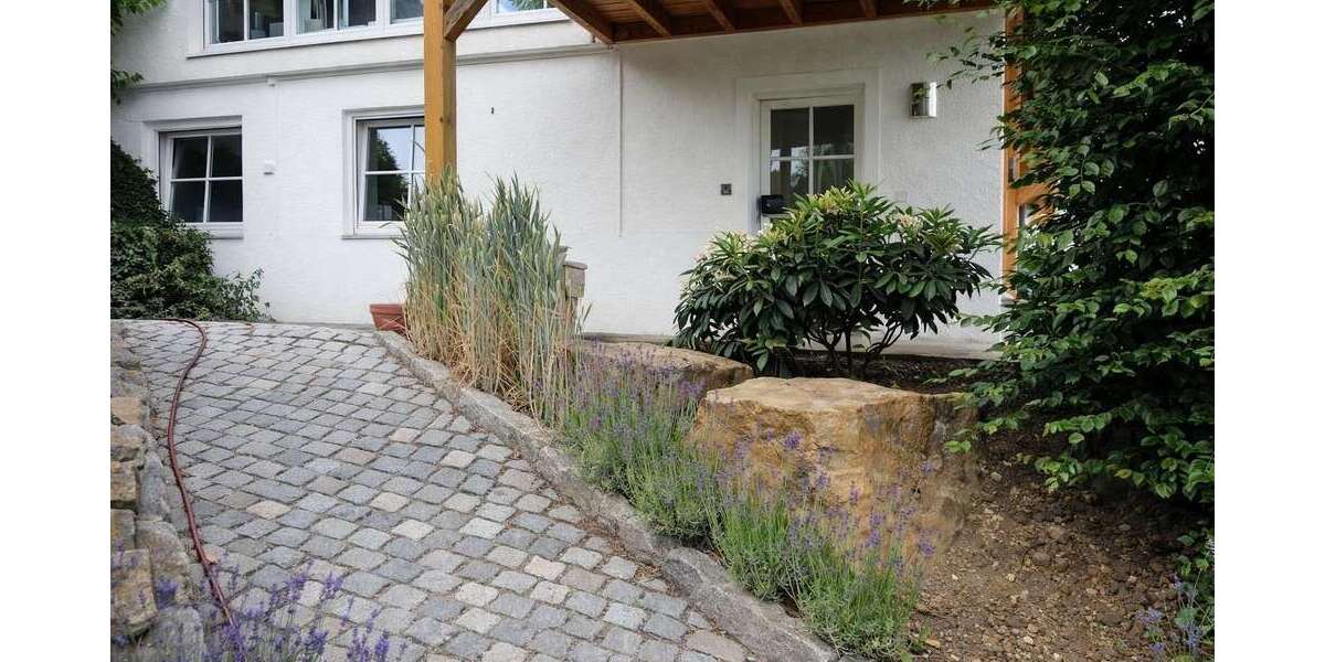 Etagenwohnung Aichelberg - 3 Zimmer, 95 m&sup2;, 1.110&euro; | Angebot:25180882