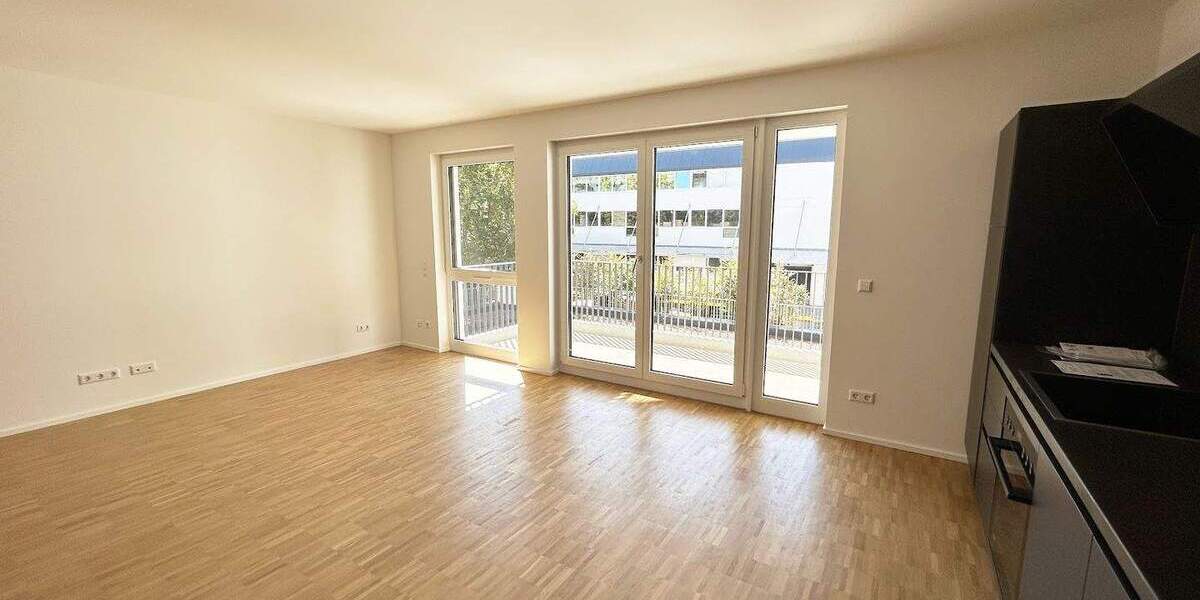 Viel Platz + moderner Neubaukomfort mit zwei Balkonen: Helle, große Zimmer, Einbauküche 2 zimmer