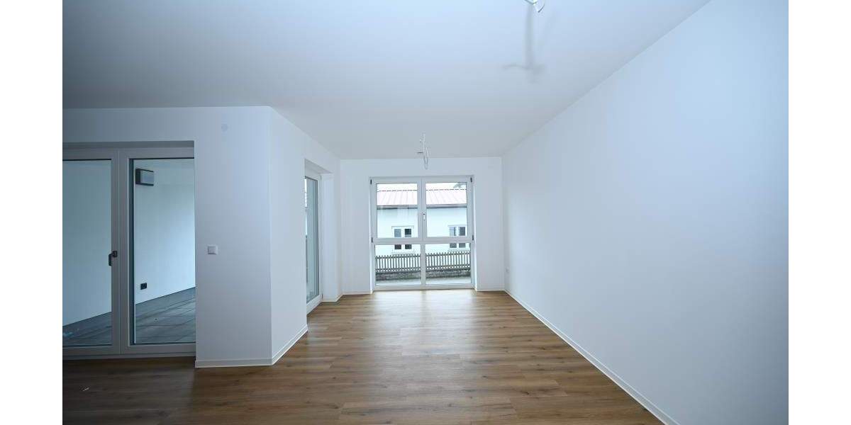 Etagenwohnung Seubersdorf - 2 Zimmer, 60 m&sup2;, 695&euro; | Angebot:24844656