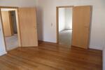 Renoviert 4 ZKB, ca 100 m² 1OG, WG geeignet