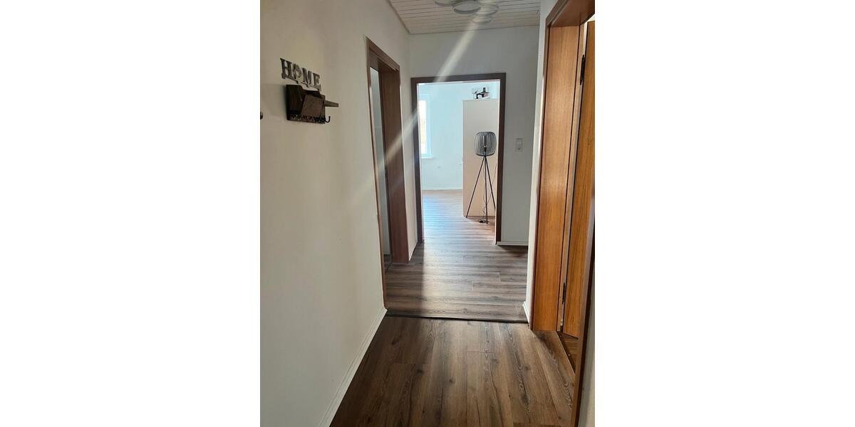 Erdgeschoßwohnung Albstadt - 1 Zimmer, 140 m&sup2;, 470&euro; | Angebot:26495041