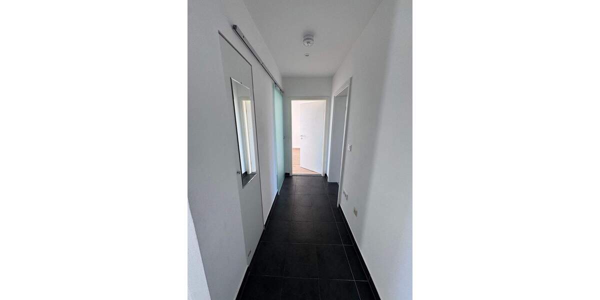 Etagenwohnung Bitterfeld-Wolfen Wolfen - 4 Zimmer, 70 m&sup2;, 490&euro; | Angebot:25664852