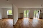 Etagenwohnung Siegen Kaan-Marienborn - 2 Zimmer, 75 m&sup2;, 990&euro; | Angebot:26704129