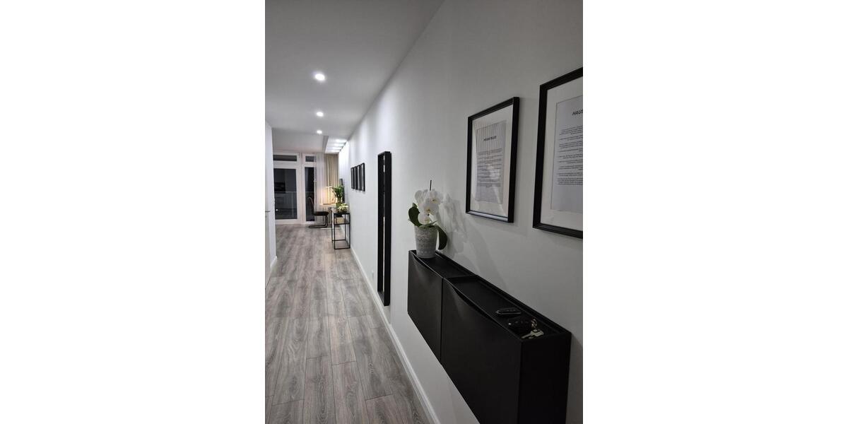 Wohnen auf Zeit Wolfsburg - 2 Zimmer, 60 m&sup2;, 1.375&euro; | Angebot:25963962