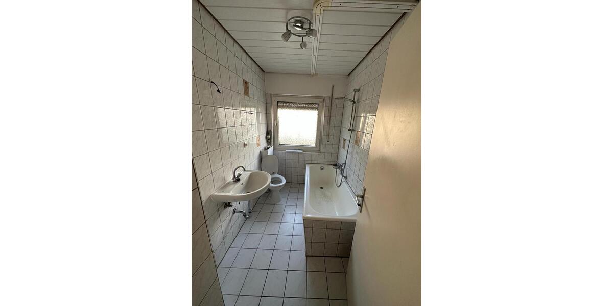 Wohnen auf Zeit Giengen an der Brenz - 8 Zimmer, 205 m&sup2;, 14&euro; | Angebot:26587089