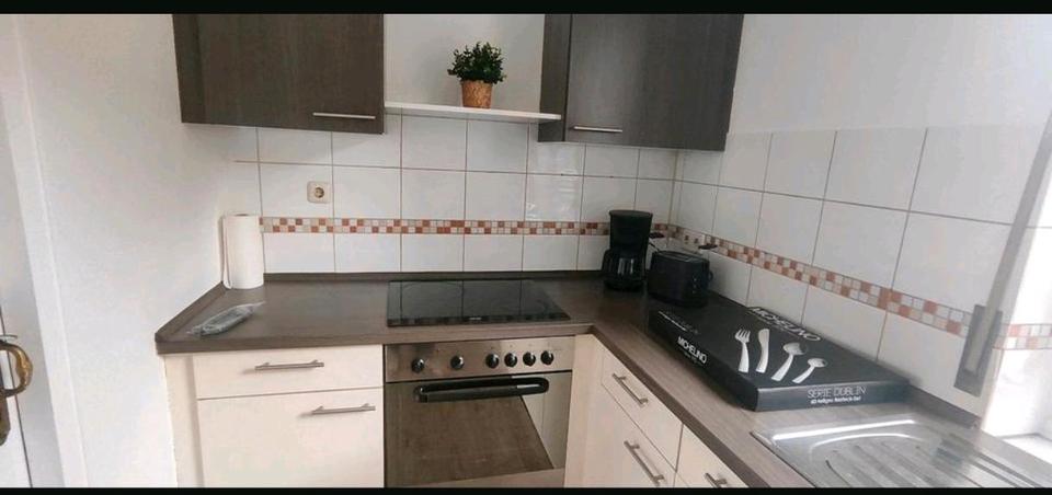 Wohnen auf Zeit Krefeld Hülser Berg - 3 Zimmer, 92 m&sup2;, 1.900&euro; | Angebot:24153742