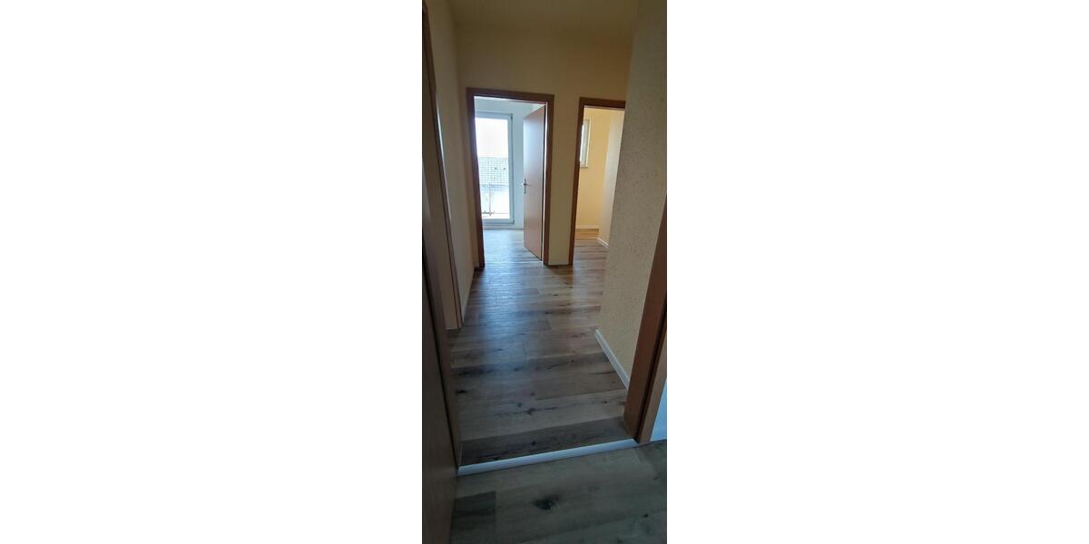 Reihenhaus Delitzsch - 4 Zimmer, 101 m&sup2;, 1.299&euro; | Angebot:25417943