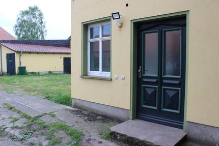 1 Raum EG Wohnung 35 m² KlädenArendsee 1 zimmer