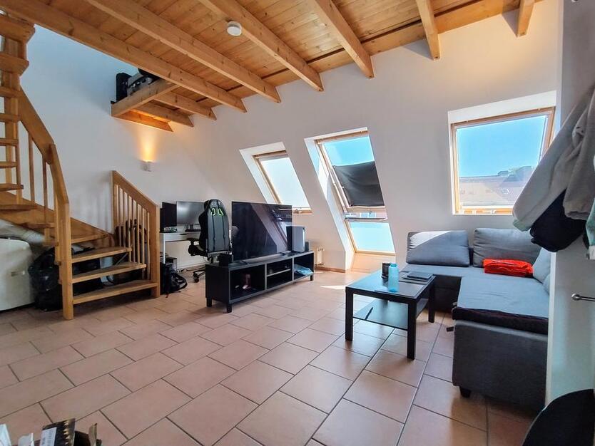 2-Zimmer-Masionette-Wohnung in zentraler aber dennoch ruhiger Wohnlage ! zimmer