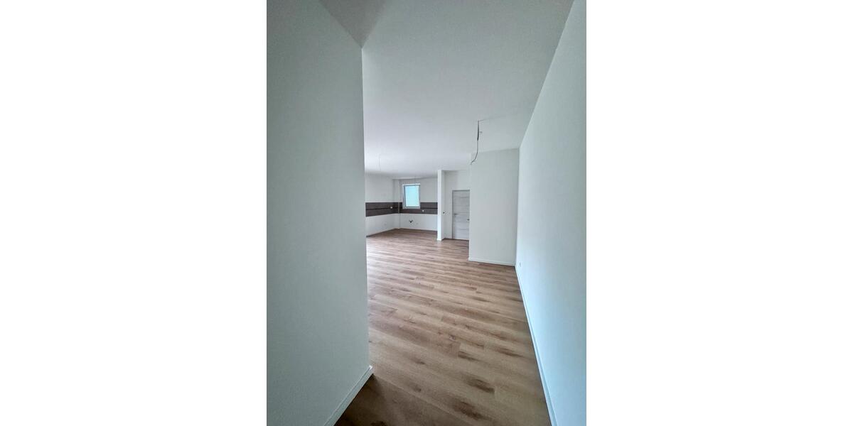Erdgeschoßwohnung Gummersbach - 3.5 Zimmer, 87 m&sup2;, 1.130&euro; | Angebot:24141550