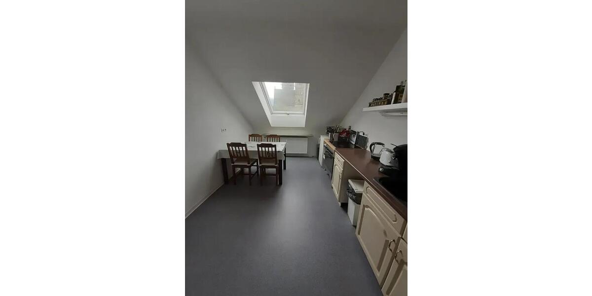 Dachgeschoßwohnung Koblenz - 3 Zimmer, 84 m&sup2;, 820&euro; | Angebot:24698909