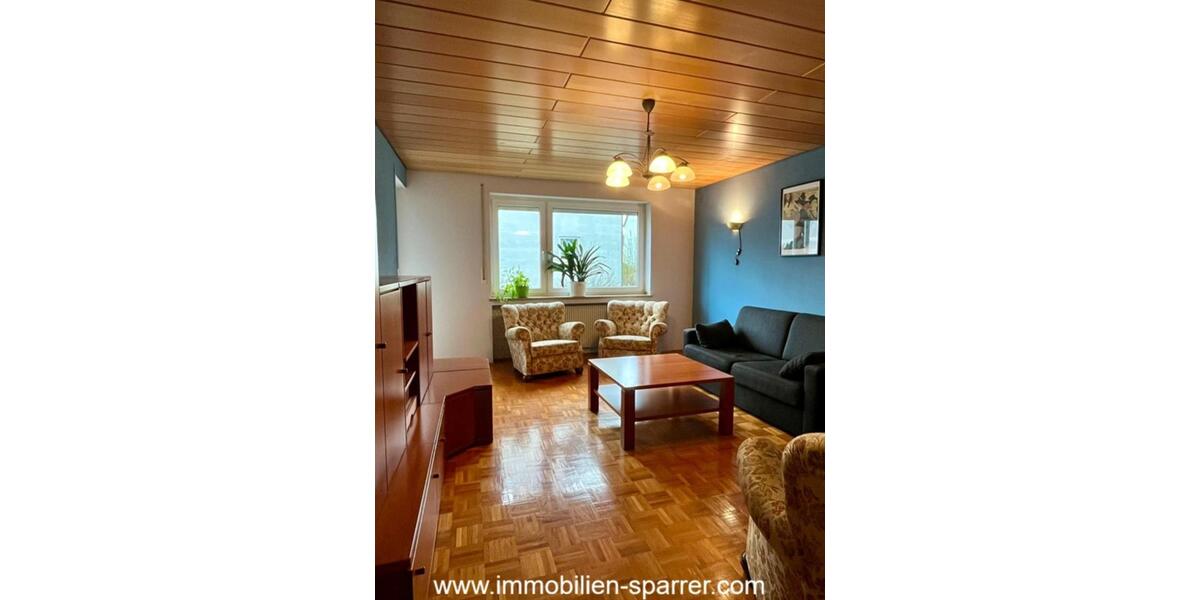 Etagenwohnung Weiden in der Oberpfalz - 2 Zimmer, 64 m&sup2;, 650&euro; | Angebot:25178794