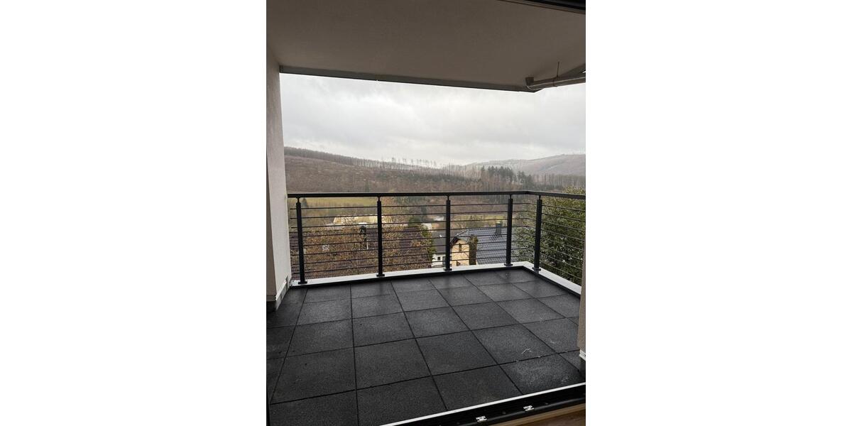 Etagenwohnung Netphen - 2 Zimmer, 95 m&sup2;, 950&euro; | Angebot:26660553