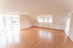 Dachgeschoßwohnung Geisingen - 4.5 Zimmer, 101 m&sup2;, 1.160&euro; | Angebot:24748991