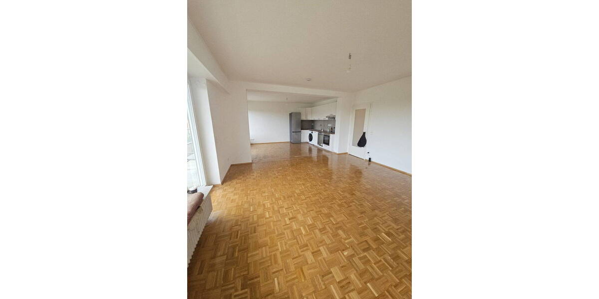 Etagenwohnung München Schwabing-Freimann - 3 Zimmer, 100 m&sup2;, 2.600&euro; | Angebot:26716076
