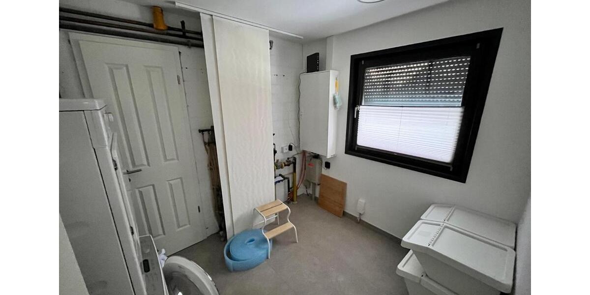 Renovierter Bungalow mit großem Garten in ruhiger Lage! 3 zimmer