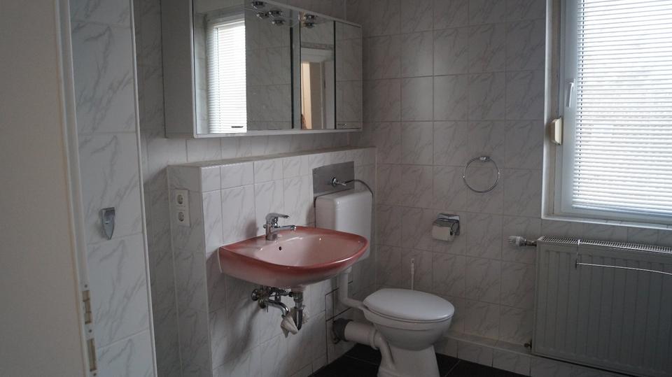 Wohnen auf Zeit Lauchhammer - 6 Zimmer, 30 m&sup2;, 29&euro; | Angebot:22204651